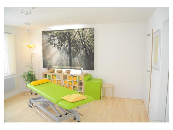 Bild 2 von Physio Central - Praxis für Physiotherapie und Osteopathie