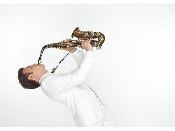 Bild 12 von SOULSAX - Der Saxophonist für Ihr Event Benny Horatschek