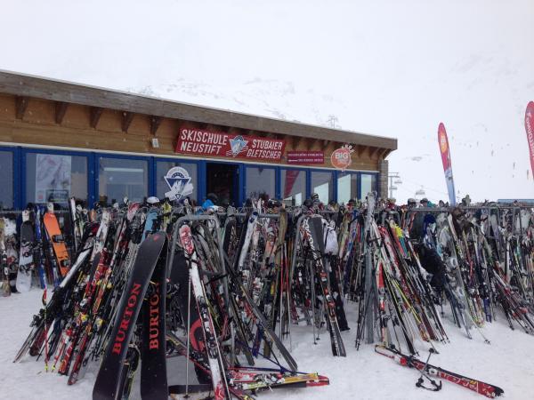 Bild 1 von Schischule - Gletscherbüro Gamsgarten - Am Stubaigletscher