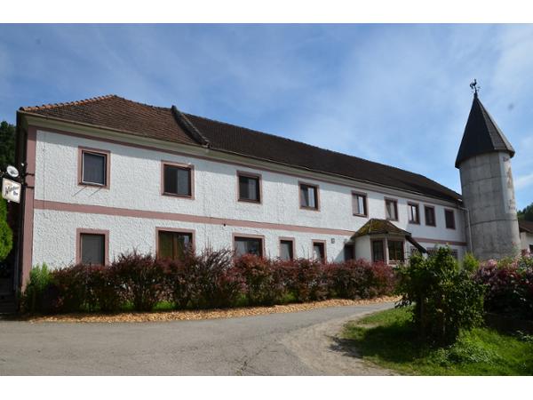 Bild 1 von Gasthof-Pension Zum Türkensturz Fam Distelberger
