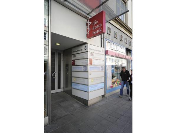 Bild 1 von Österreichische Ärzte- und Apothekerbank - Filiale Innsbruck