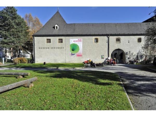 Bild 2 von Tiroler Landesmuseum - Museum im Zeughaus