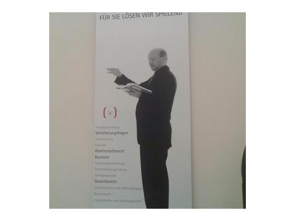 Bild 1 von Mag. Dr. Hirschmann Robert