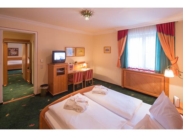 Bild 38 von Hotel-Restaurant "Zum schwarzen Bären" - Pritz GesmbH