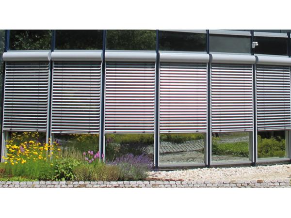 Bild 7 von BARUSIC KG Fenster l Türen l Sonnenschutz l Insektenschutzgitter l Glasüberdachungen