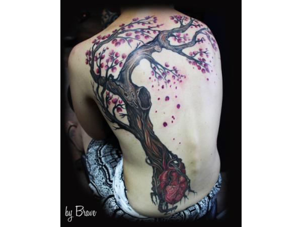 Bild 12 von VOODOO TATTOO