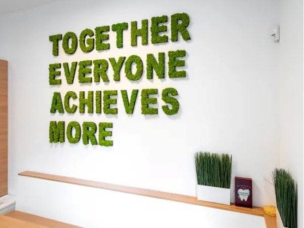 Bild 54 von Zahnarztpraxis Dr. Philipp Kaiser MMSc LLM & Kollegen