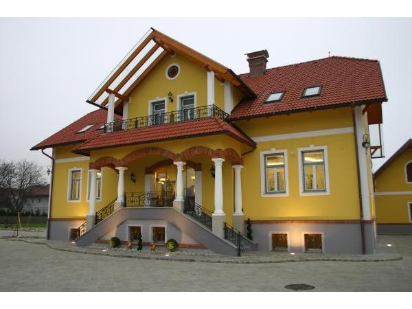 Bild 2 von La Bellezza das Schönheitshaus