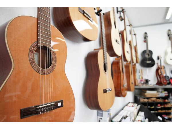 Bild 10 von Musik Pertak