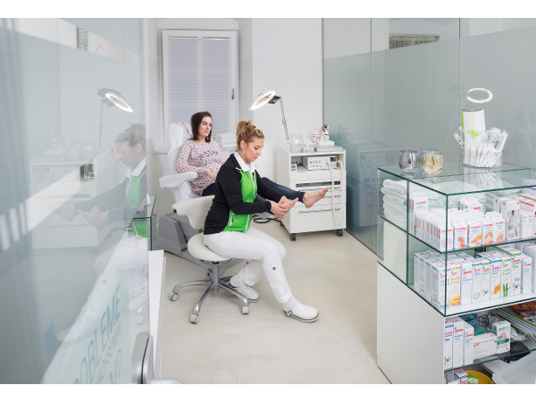 Bild 6 von Central Apotheke