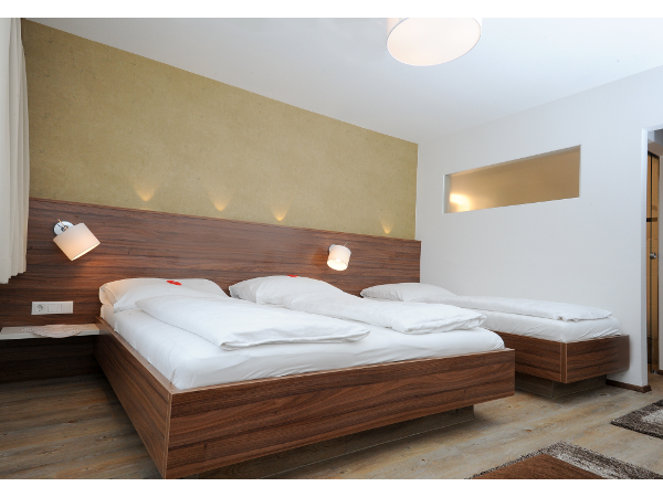 Bild 8 von Restaurant - Hotel Wallner zum grünen Baum