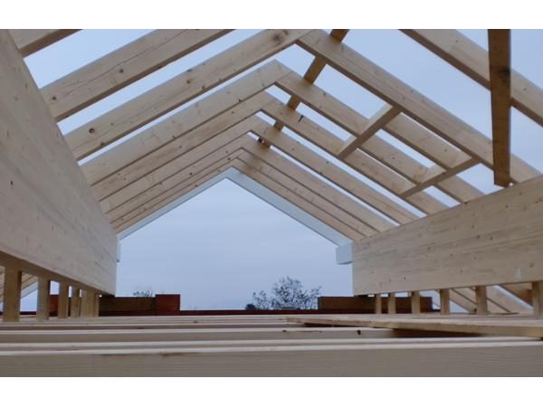 Bild 7 von Holzbau Fischer GmbH - Fertighausbau und Zimmerei