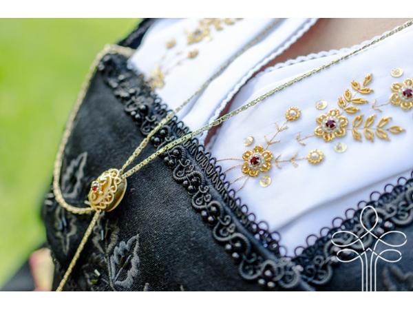 Bild 33 von TRACHT & BRAUT Helene Mayr Damenmaßschneiderei