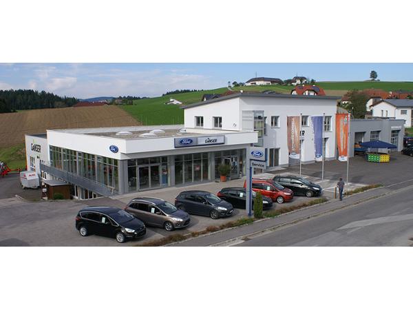 Bild 3 von Ganser Landtechnik & Ford Autohaus St. Peter