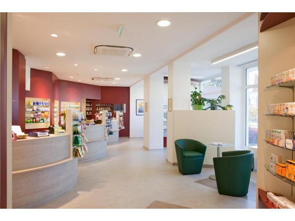 Bild 2 von Jakobus-Apotheke - Mag. Pharm. Rosemarie Röschel KG