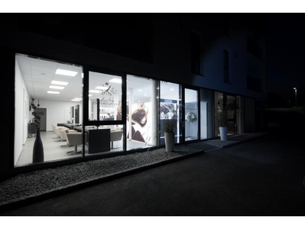Bild 1 von Schneiderei Friseure