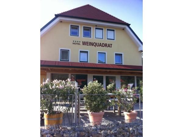 Bild 1 von Hotel Garni Weinquadrat