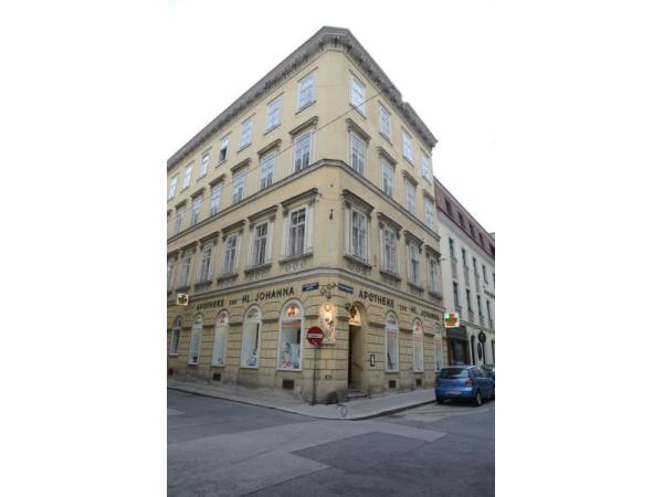 Bild 1 von Apotheke in der Josefstadt - Zur Heiligen Johanna