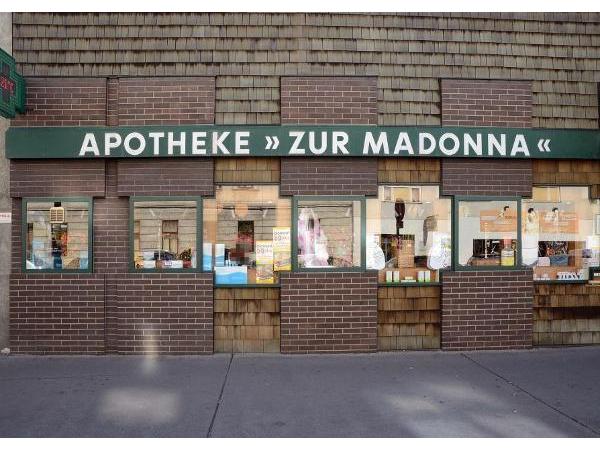Bild 1 von Apotheke Zur Madonna