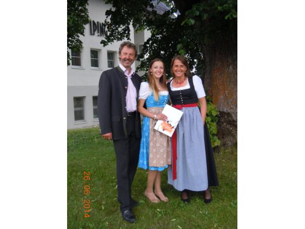 Bild 23 von TRACHT & BRAUT Helene Mayr Damenmaßschneiderei