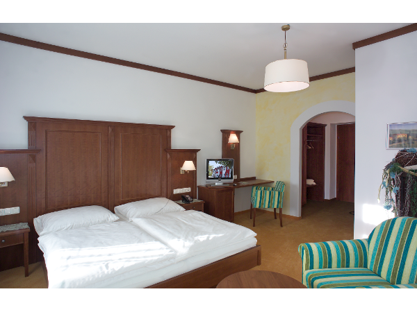 Bild 12 von Restaurant - Hotel Wallner zum grünen Baum