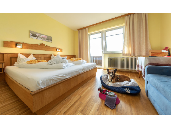 Bild 14 von Almfrieden Hotel & Romantikchalet