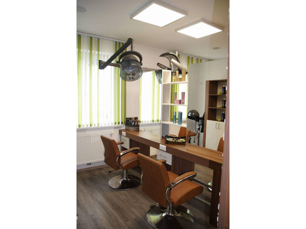 Bild 6 von Land-Friseur E.E. - Elisabeth Edlinger