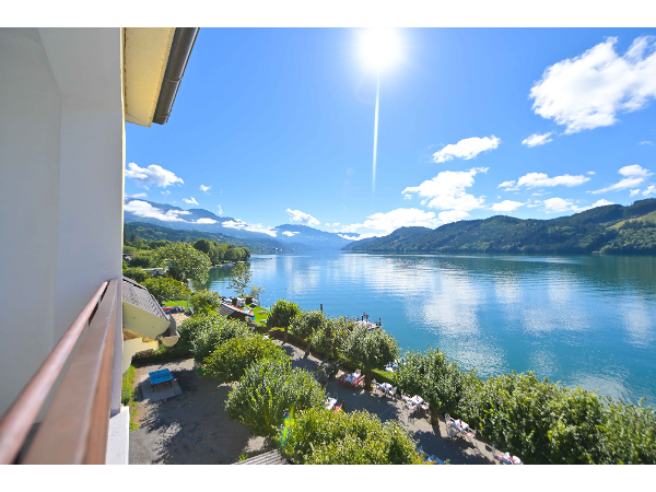 Bild 3 von Strandhotel Pichler, Restaurant, Seecafe, Bootsverleih