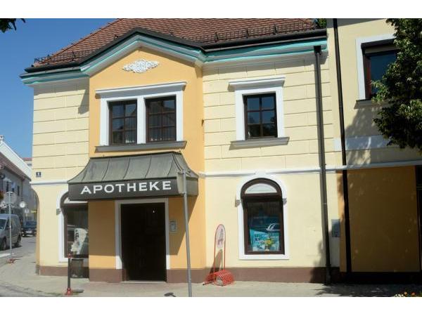 Bild 1 von Salvator-Apotheke