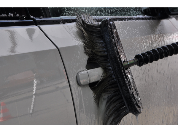 Bild 7 von Simple Wash - Hannes Gabriel