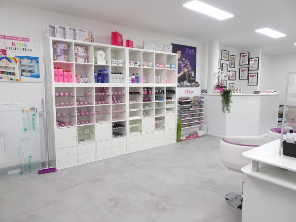 Bild 8 von Moyra Nageldesign-, NailArt Store & NailsAcademy