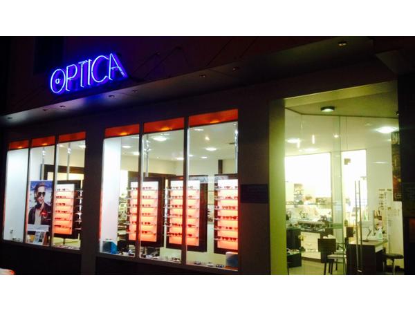 Bild 2 von OPTICA