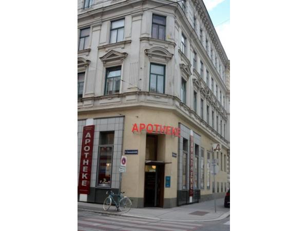 Bild 1 von Sternwarte-Apotheke