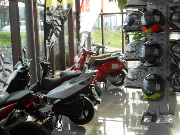 Bild 6 von Akratec Auto-Motorrad-Werkstatt-Reparatur
