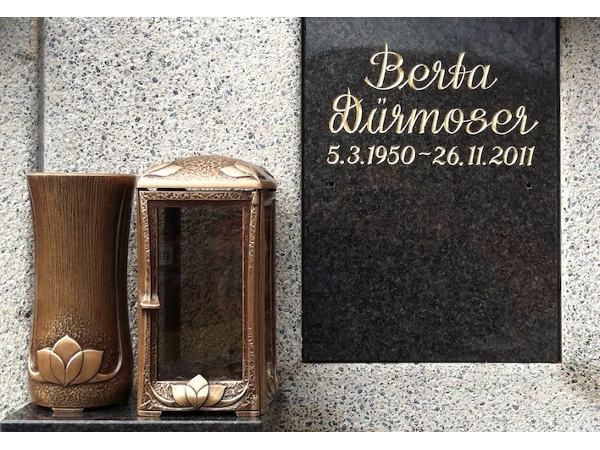 Bild 18 von Karnutsch Steinmetz u. Bildhauer Meister