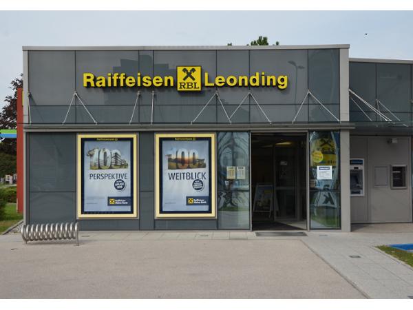 Bild 1 von Raiffeisenbank Linz-Land West eGen - Bankstelle Harter-Plateau