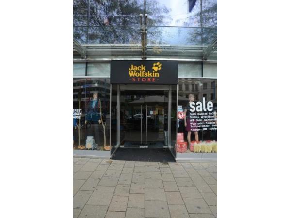 Bild 1 von Jack Wolfskin Store