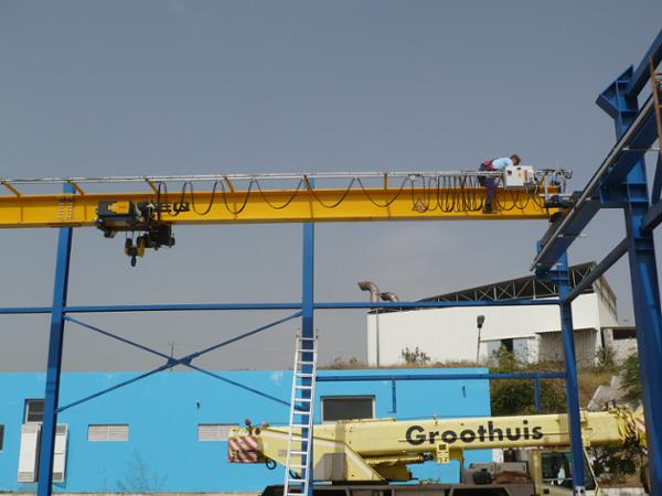 Bild 1 von NEQ CRANES GmbH