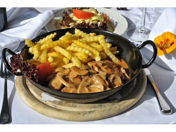 Bild 6 von Dorf-Alm - Cafe-Restaurant