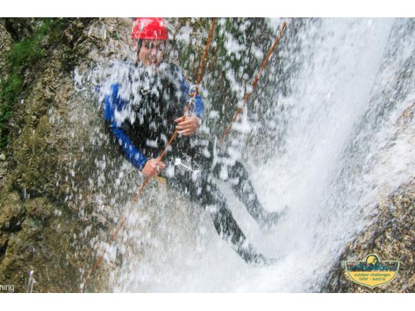 Bild 1 von Motion Outdoor Center, Rafting, Canyoning und Bergsportschule Inh Andreas Voglstätter