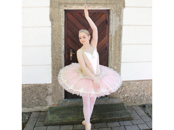 Bild 5 von Dancecouture Strauss