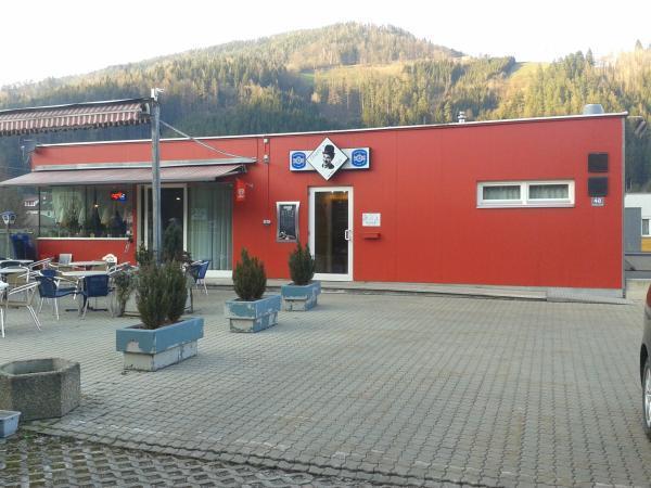 Bild 1 von Chaplin‘s Cafe