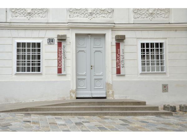 Bild 1 von Stadtbücherei & Mediathek Krems
