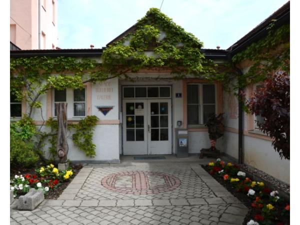 Bild 1 von Stadtbücherei