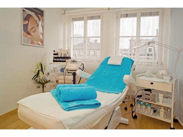 Bild 2 von St. Anna Apotheke Mag. Alexander Koller KG