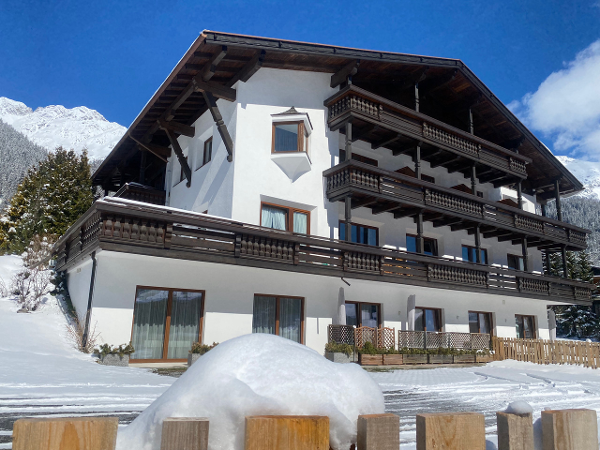 Bild 9 von AFOCH FEI - das Landhaus in St. Anton am Arlberg