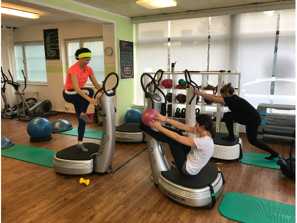 Bild 2 von Simply You Power Plate Training