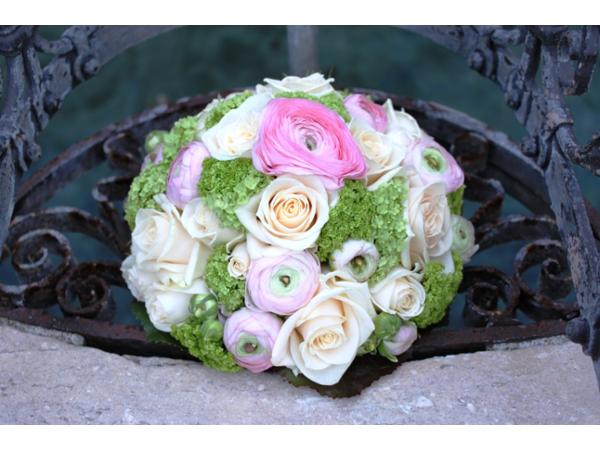 Bild 2 von Blumen Neuhauser