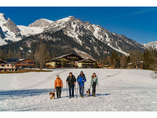 Bild 30 von Almfrieden Hotel & Romantikchalet