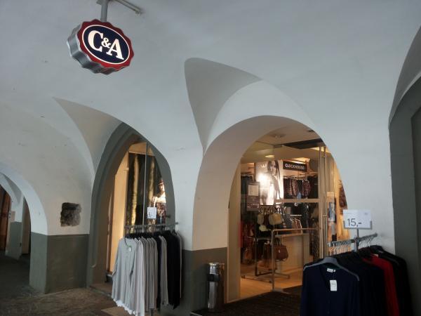 Bild 1 von C&A Mode GmbH & Co KG
